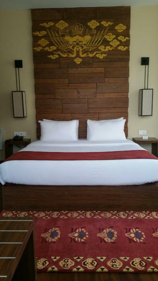 Hotel The Pema By Realm Thimphu Esterno foto